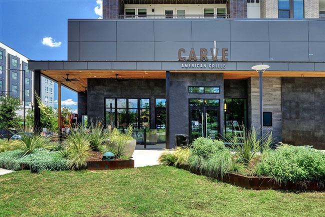 Exceptional restaurants and shops walking distance | Image 31