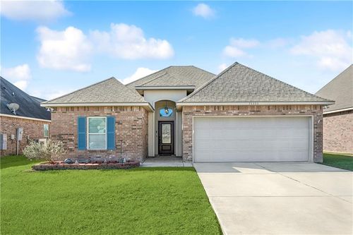70333 Chambly Ct, Madisonville, LA, 70447-3238 | Card Image