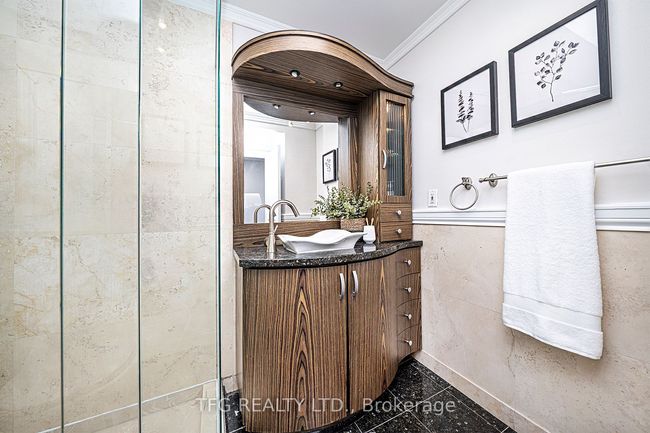 7 - 120 Glen Manor Dr, Condo with 2 bedrooms, 2 bathrooms and 1 parking in Toronto ON | Image 28