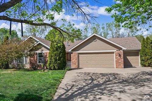 4324 Helianthus Dr, Lawrence, KS, 66047-2020 | Card Image