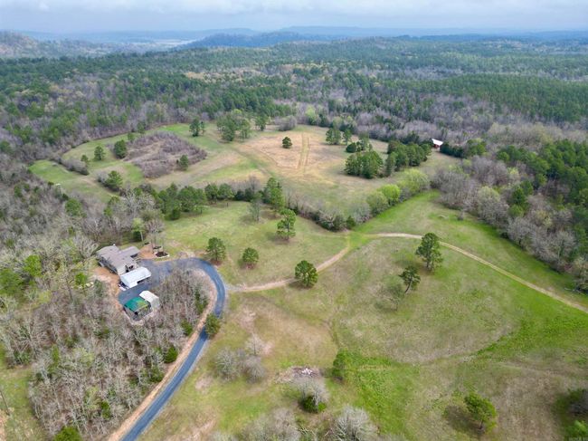 33 Collins Field Rd, Home with 3 bedrooms, 2 bathrooms and null parking in Mount Ida AR | Image 45