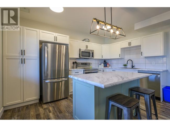 356 Gleneagles Dr, House other with 6 bedrooms, 5 bathrooms and 2 parking in Kamloops BC | Image 22