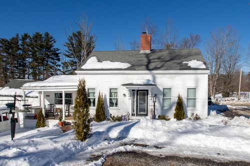 3 Molly Stark Ln, New Boston, NH, 03070-3713 | Card Image