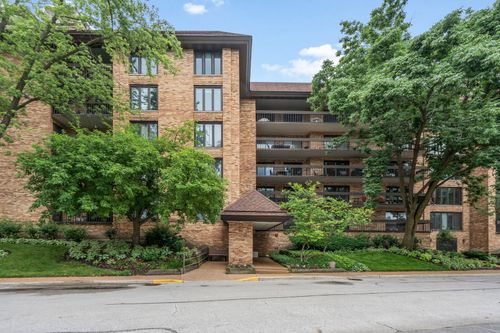 apt-106-1671 Mission Hills Rd, Northbrook, IL, 60062-5733 | Card Image