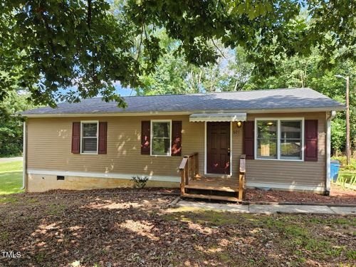 601 Lindley Dr, Durham, NC, 27703-4711 | Card Image