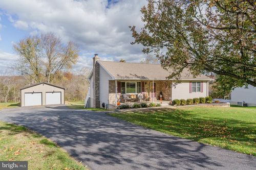 585 Pearl St, Rising Sun, MD, 21911-1602 | Card Image