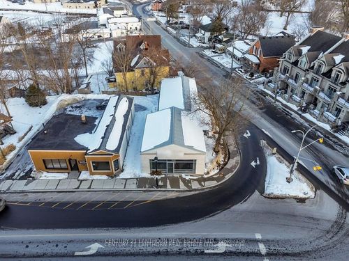 316 Picton Main St, Picton, ON, K0K2T0 | Card Image