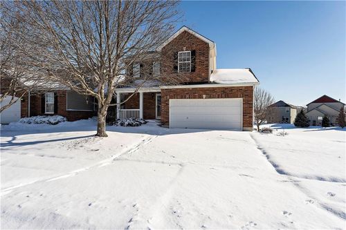 1053 Sw Arborfair Drive, Lee's Summit, MO, 64082 | Card Image