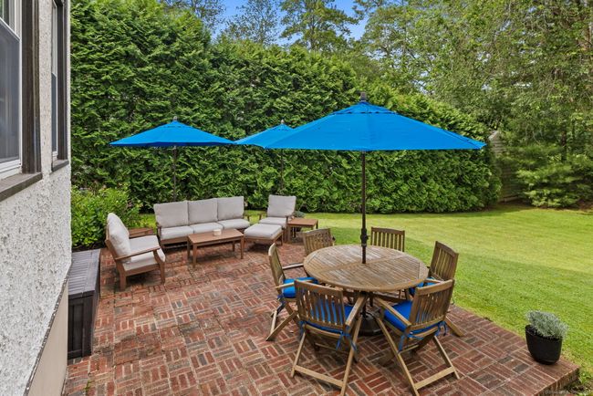 137 Ballard Dr, House other with 5 bedrooms, 3 bathrooms and null parking in West Hartford CT | Image 36