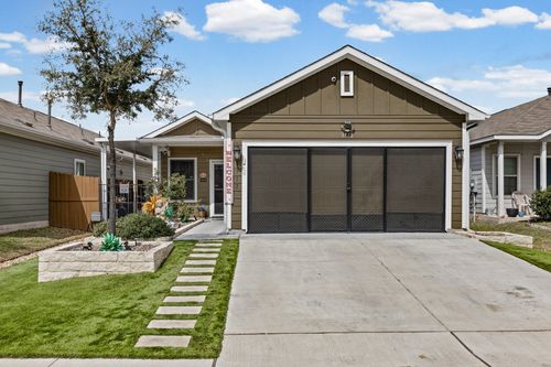 3512 Lodgepole Dr, Austin, TX, 78744-3357 | Card Image