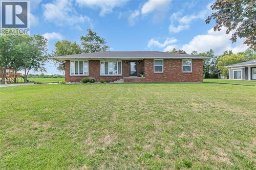 5115 Manning Rd, Maidstone, ON, N0R1K0 | Card Image