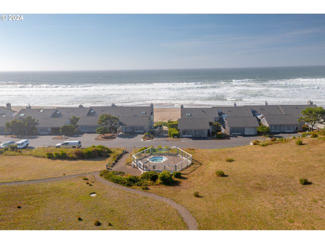 M2 - 4175 N Highway 101, Condo with 2 bedrooms, 3 bathrooms and 1 parking in Depoe Bay OR | Image 43