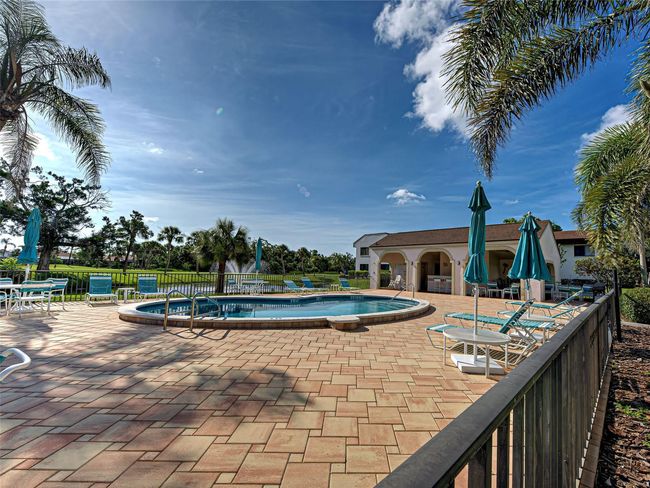 APT-235 - 800 Capri Isles Blvd, Condo with 2 bedrooms, 2 bathrooms and null parking in Venice FL | Image 5