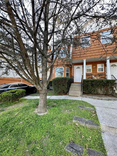 a-37 W Hickory St, Spring Valley, NY, 10977-3633 | Card Image