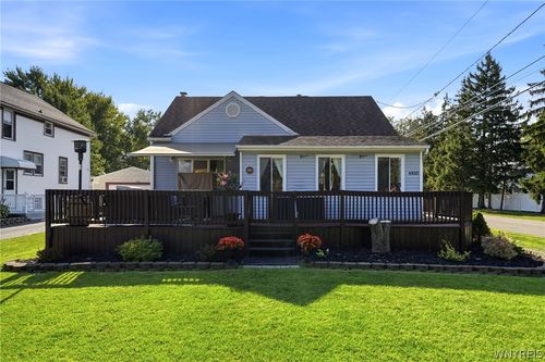 4810 Bay View Rd, Hamburg, NY, 14075-1523 | Card Image