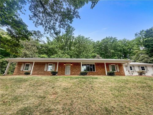 1011 Westmont Dr, Asheboro, NC, 27205-4150 | Card Image