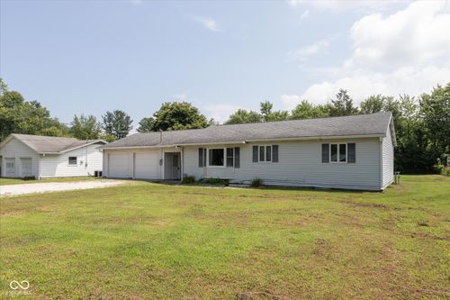2724 N Smith Pike, Bloomington, IN, 47404-1370 | Card Image