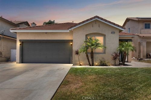6253 Brian Cir, Jurupa Valley, CA, 92509-6105 | Card Image