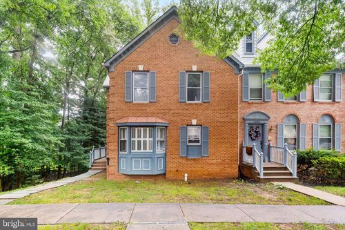 12510 Sweet Leaf Ter, FAIRFAX, VA, 22033-2461 | Card Image