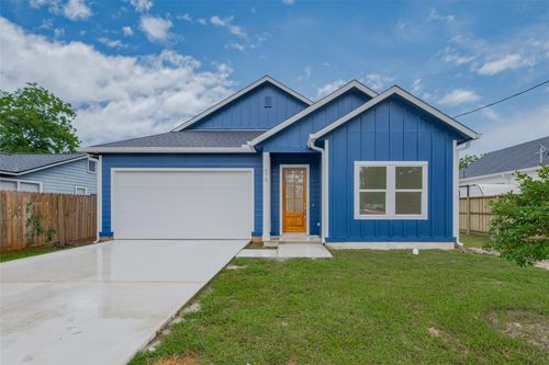 515 Briarcliff Dr, Houston, TX, 77076-5113 | Card Image