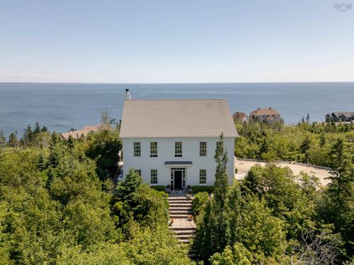 21 Shipping Lane, Halibut Bay, NS, B3V1P6 | Card Image