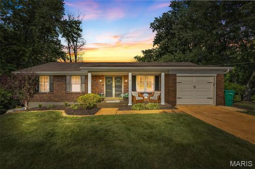 21 Sun Aire Dr, Arnold, MO, 63010-3318 | Card Image