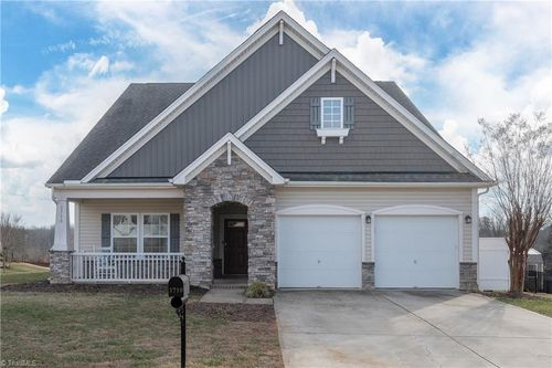 1710 Ridge Bluff Cir, Rural Hall, NC, 27045-9899 | Card Image