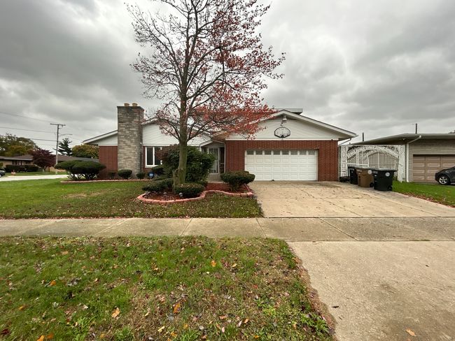 4202 Elm St, House other with 5 bedrooms, 5 bathrooms and 2 parking in East Chicago IN | Image 4