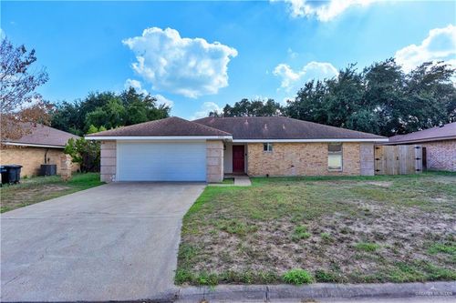 3305 Jay Ave, McAllen, TX, 78504-5038 | Card Image