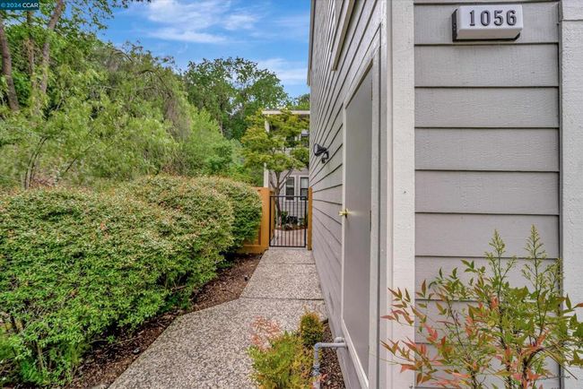 1056 Camino Verde Cir, Townhouse with 3 bedrooms, 4 bathrooms and 2 parking in Walnut Creek CA | Image 49