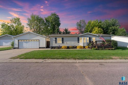 114 N Cheers Pl Place, Sioux Falls, SD, 57107 | Card Image