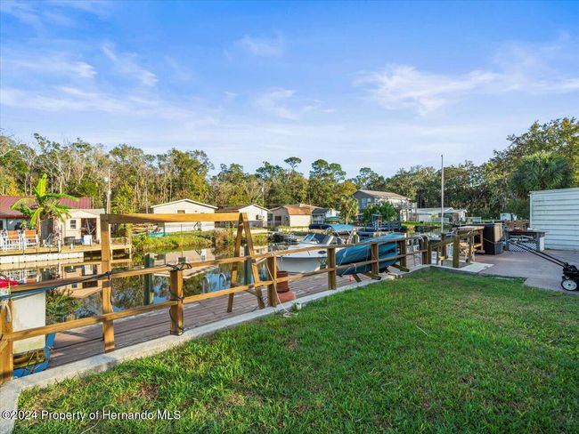 7260 Aberdeen Ct, House other with 2 bedrooms, 1 bathrooms and null parking in Weeki Wachee FL | Image 5