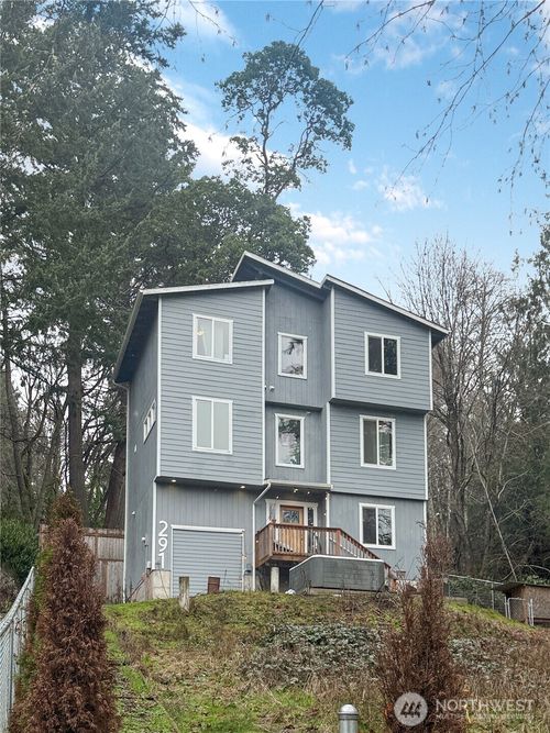 291 E E Shorecrest Dr, Shelton, WA, 98584-2107 | Card Image