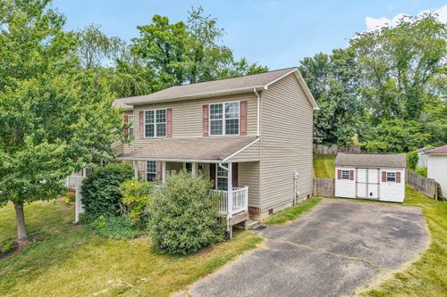 1400 Rigby St Ne, Christiansburg, VA, 24073 | Card Image
