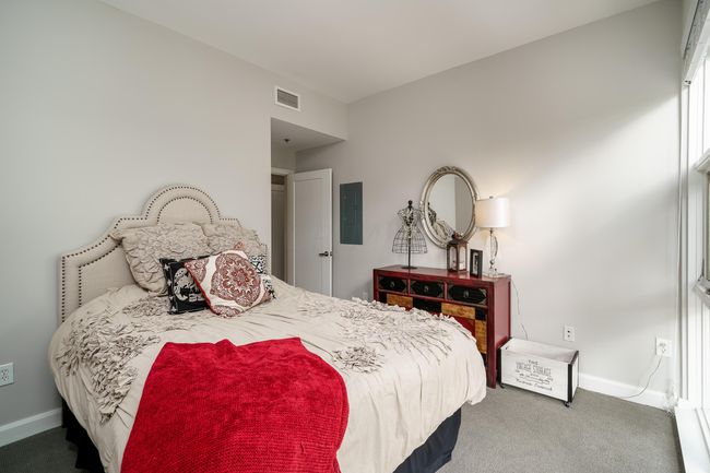 bed #2 | Image 14