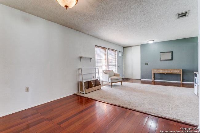 9921 Flatland Trl, House other with 3 bedrooms, 2 bathrooms and null parking in Converse TX | Image 12