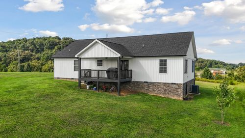 213 Waterway Dr, Rutledge, TN, 37861-5937 | Card Image