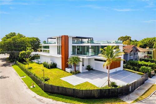 1248 Ne 89th St, Miami, FL, 33138-3479 | Card Image