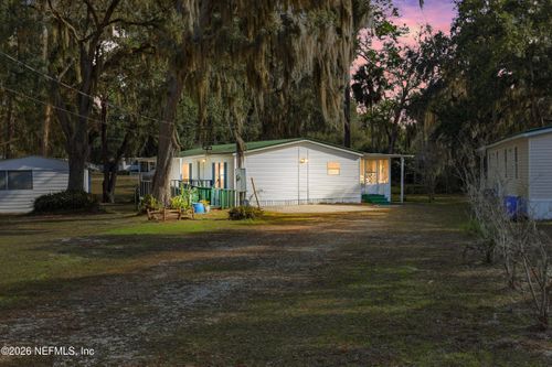 143 S Lake George Dr, GEORGETOWN, FL, 32139-3109 | Card Image