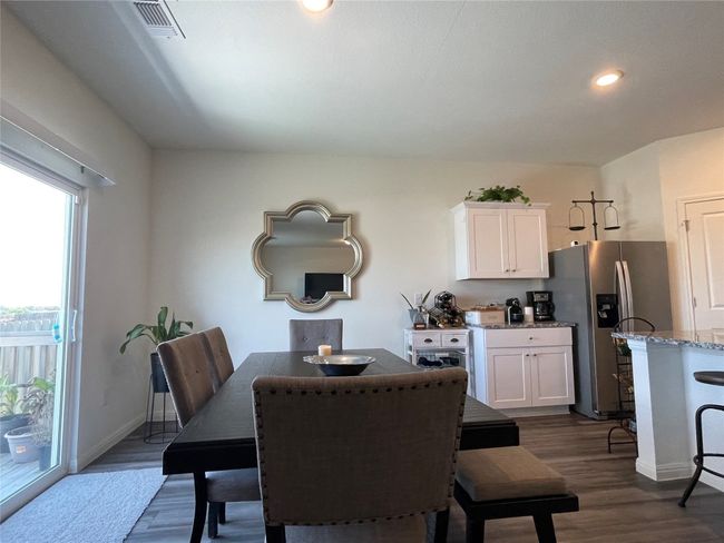 Love to cook? This kitchen is for you. | Image 12