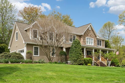 66 Sedge Rd, Valley Cottage, NY, 10989-2416 | Card Image