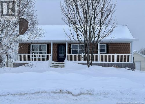 11 Francois St, Charlo, NB, E8E2J8 | Card Image