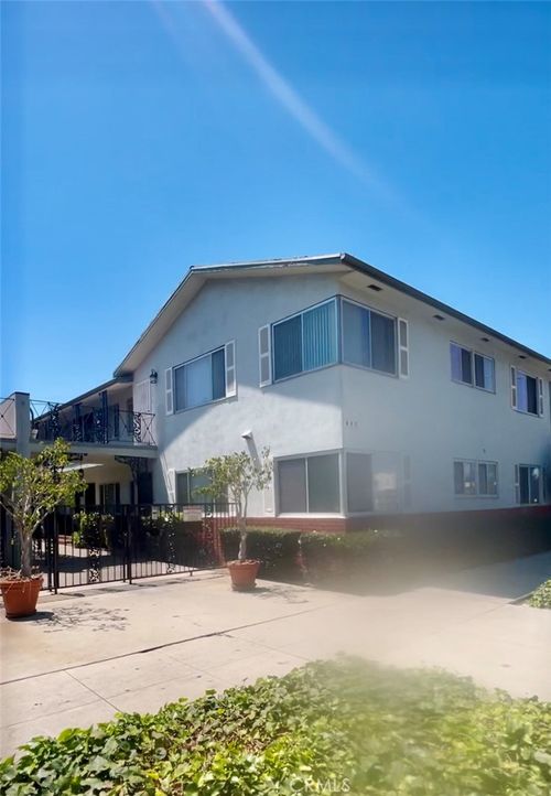 9-443 Atlantic Ave, Long Beach, CA, 90802-5203 | Card Image