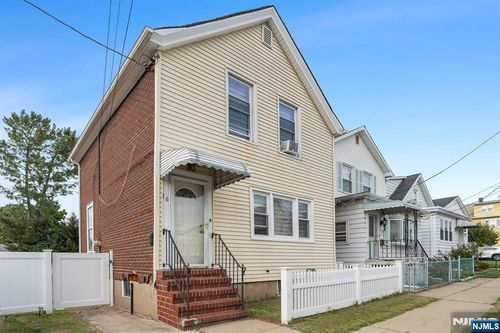 116 Clifton Ave, Clifton, NJ, 07011-1426 | Card Image