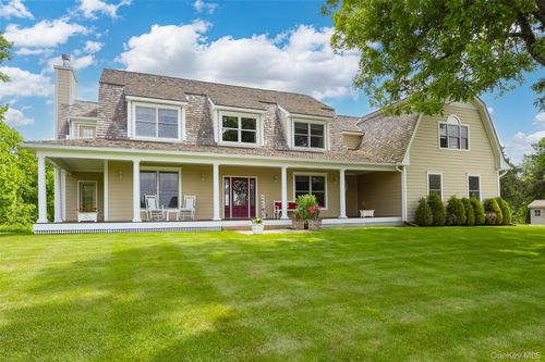 12 Nichris Ln, Staatsburg, NY, 12580-5107 | Card Image