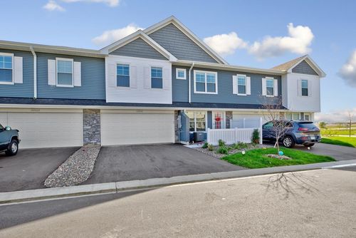 10518 Weston Way N, Maple Grove, MN, 55369-4162 | Card Image