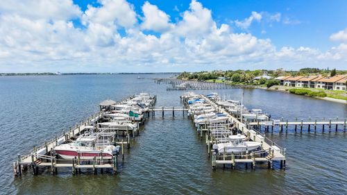 4-107-1600 Ne Dixie Hwy, Jensen Beach, FL, 34957-6356 | Card Image