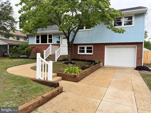 18 Nassau Ave, WEST DEPTFORD, NJ, 08096-3926 | Card Image
