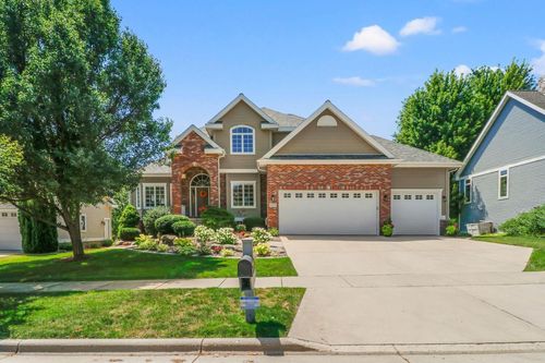 1223 Woodbridge Trl, WAUNAKEE, WI, 53597-2628 | Card Image