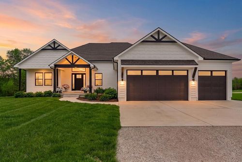 12749 Ne Cherokee Drive, Adrian, MO, 64720 | Card Image